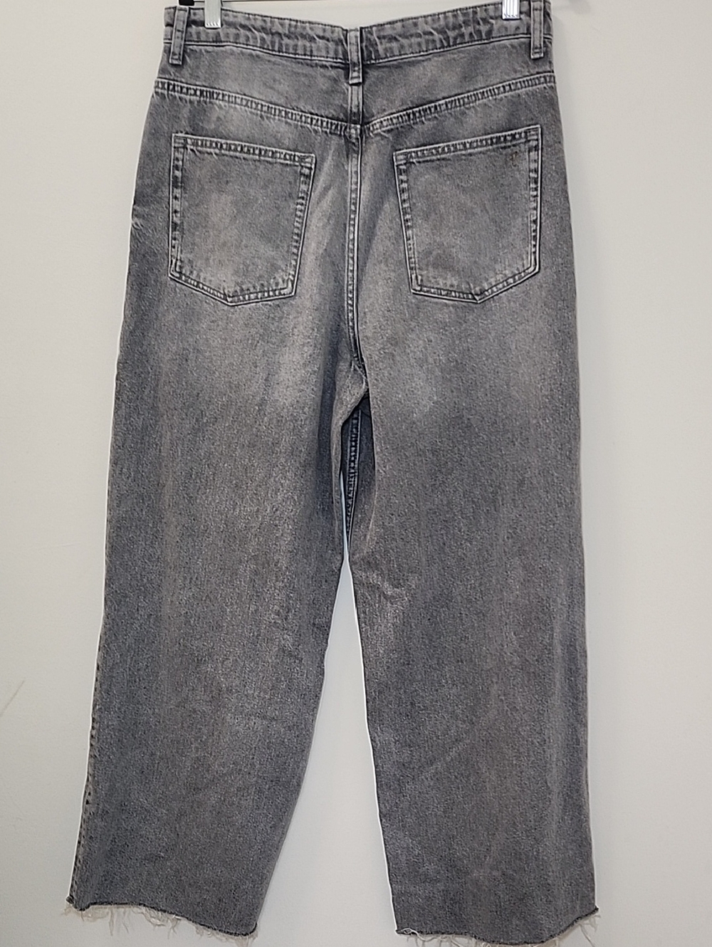 Anthro Pilcro High-Rise Wide-Leg Jeans Gray Charcoal Size 30 - Picture 10 of 16